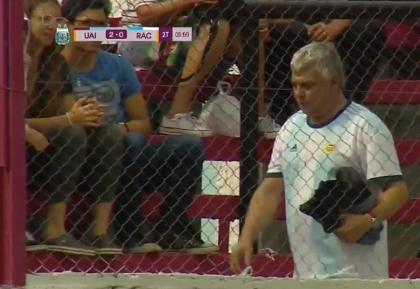Echaron a un hincha en pleno partido de fútbol femenino: es el padre de una jugadora de Racing