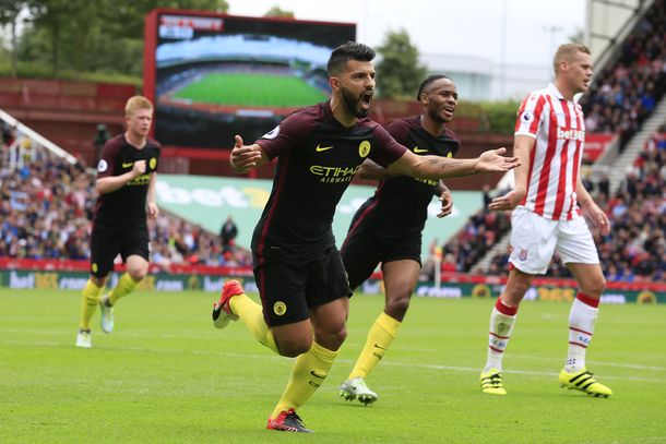 Sonríe Guardiola: Agüero hizo dos goles en la victoria del City ante el Stoke