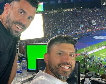 El mal momento del Kun y Tévez en la final de la Champions