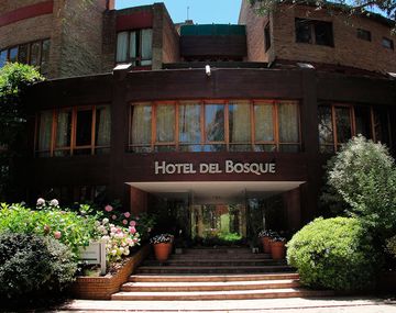 Rematan un emblemático hotel de Pinamar por evasión