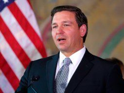 Ron De Santis,  gobernador del estado de Florida, Estados Unidos