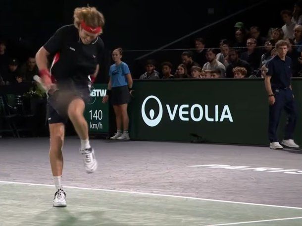 Video: el momento de furia de Andrey Rublev en la derrota ante Francisco Cerúndolo