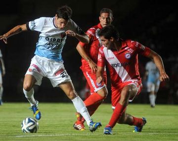 Colón volvió a gritar y le ganó un partido clave a Argentinos
