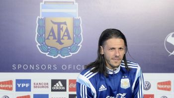 demichelis hizo una promesa para jugar el mundial, y cumplio: mira el nuevo look demichelis hizo una promesa para jugar el mundial, y cumplio: mira el nuevo look