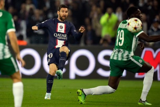 Con un doblete de Messi, el PSG goleó 7-2 al Maccabi Haifa