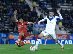 velez, con la cabeza puesta en la libertadores, empato con huracan velez, con la cabeza puesta en la libertadores, empato con huracan