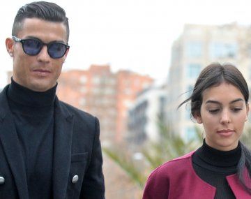 El dolor de Cristiano Ronaldo:  Solo el nacimiento de nuestra hija nos da la fuerza para vivir