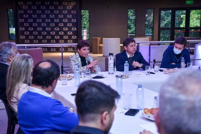Mayra Mendoza y Axel Kicillof anunciaron el regreso de la actividad nocturna en Quilmes y la Provincia