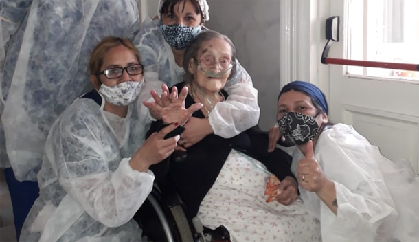 La historia de Yoli, una mujer que superó el coronavirus a días de cumplir 110 años