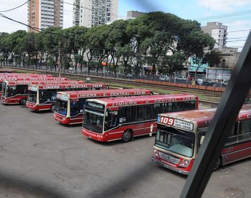 Colectivos: el Gobierno recordó que los subsidios tienen controles por ley