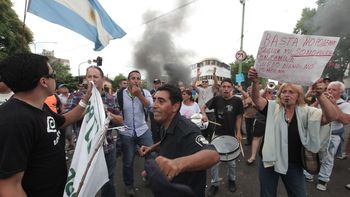 un sector de la bonaerense rechazo la decision de scioli un sector de la bonaerense rechazo la decision de scioli