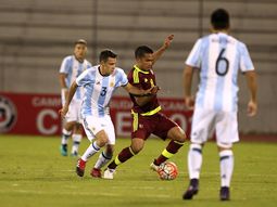 Argentina enfrenta a Venezuela Argentina enfrenta a Venezuela