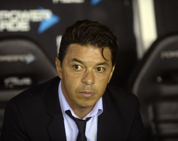 Marcelo Gallardo en el estadio de Lanús