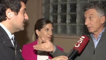 En semana de elecciones, siguen los dardos de Macri a Milei: Disparate cósmico
