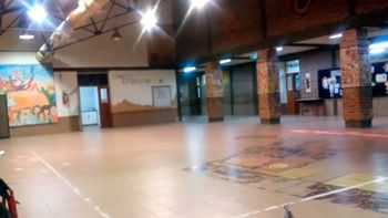 ¿un fantasma? los extranos ruidos que atemorizan a una escuela ¿un fantasma? los extranos ruidos que atemorizan a una escuela