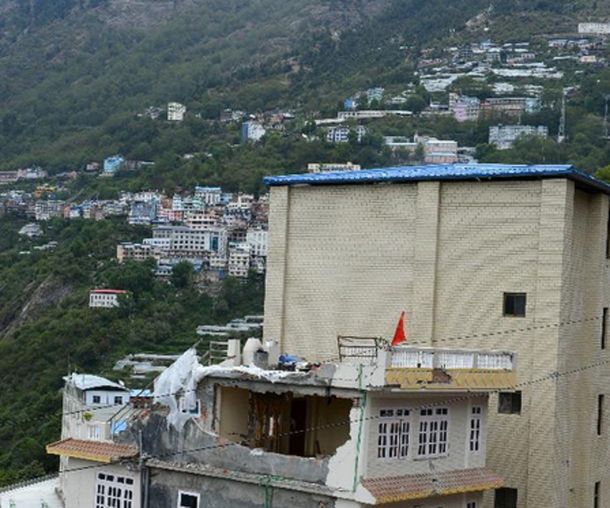 Evacúan a 6.000 por el riesgo de avalanchas tras el terremoto en Nepal