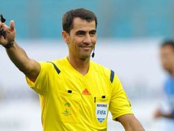 Se confirmó el árbitro para Argentina-Croacia: un nefasto recuerdo para la Selección