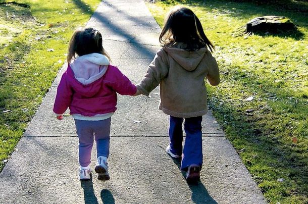 Horror: Abusaban de sus hijas y las obligaban a verlos teniendo relaciones sexuales