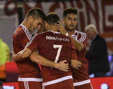 River goleó y llega entonado al Superclásico