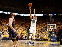 golden state volvio a ganar en el segundo juego final ante cleveland golden state volvio a ganar en el segundo juego final ante cleveland