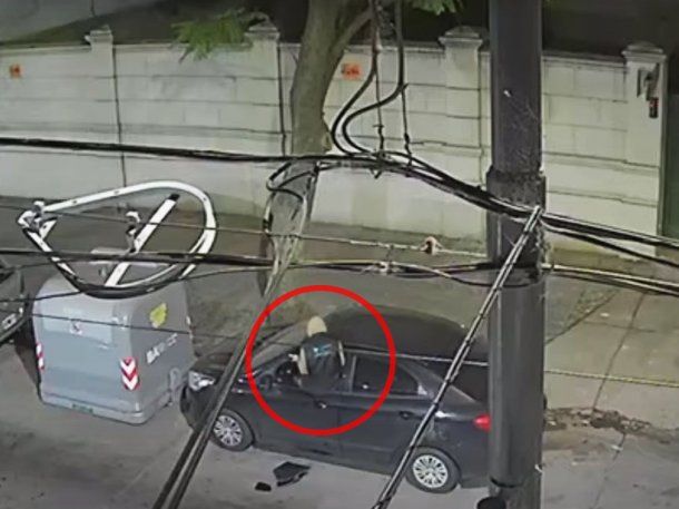 Vecina de Las Cañitas escrachó a un ladrón in fraganti: Mamagüevo