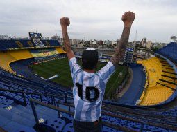 AD10S: el homenaje de La Bombonera a Diego Maradona