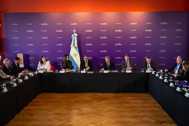 Boleta Única de Papel: autoridades de la CNE se reunieron con el Gobierno para definir los detalles