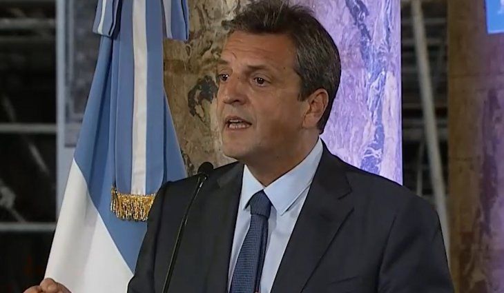 Massa: La decisión del Gobierno es generar inversión y ahorro en ladrillos