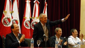 Cumbre de la UCR Cumbre de la UCR