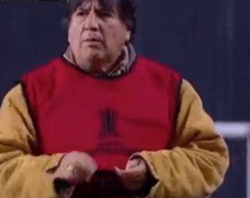 El Brujo Manuel, firme junto a Estudiantes ante Nacional de Montevideo