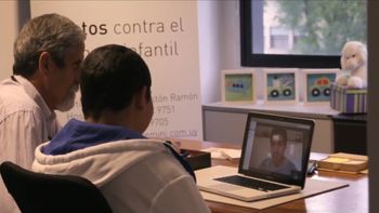 un delantero del barcelona grabo un emotivo mensaje para a un nene con cancer un delantero del barcelona grabo un emotivo mensaje para a un nene con cancer