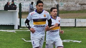 Maxi Flores, con la 4 de Tiro Federal Maxi Flores, con la 4 de Tiro Federal