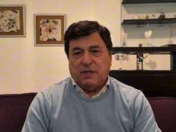 Daniel Passarella saludó a River. Daniel Passarella saludó a River.