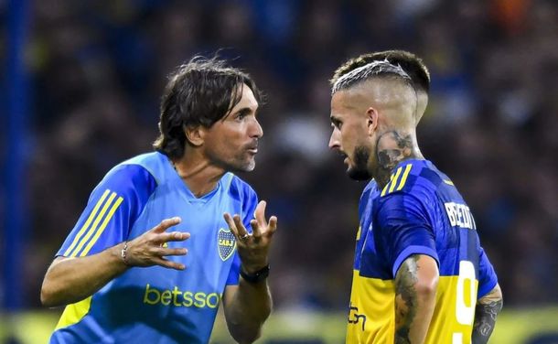 La supuesta respuesta de Darío Benedetto a Diego Martínez que lo podría dejar fuera de Boca