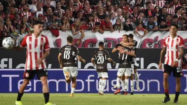 Estudiantes perdió ante Platense y quedó como escolta de la Zona B