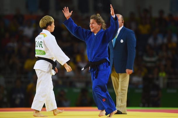 Así fue la emocionante celebración de Paula Pareto al ganar la medalla de oro