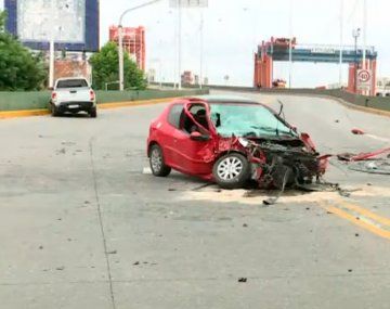 Caos de tránsito en La Boca por un impresionante choque múltiple en Puente Avellaneda