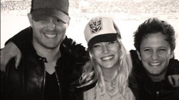 los hermanos lopilato llevaron a buble a la cancha de river los hermanos lopilato llevaron a buble a la cancha de river