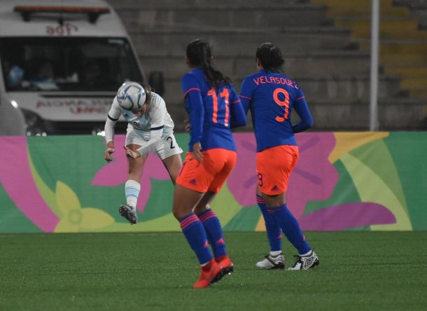 La Selección femenina perdió con Colombia en la final y se quedó con la medalla plateada