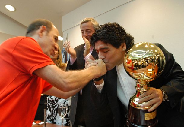La respuesta de Diego Maradona al saludo de cumpleaños de Ricardo Bochini