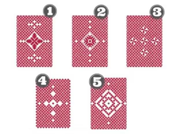 Test viral: la tarjeta que elijas revelará qué te impide tener éxito