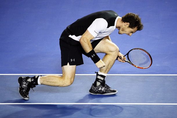 Murray batalló con Raonic y definirá el Abierto de Australia ante Djokovic