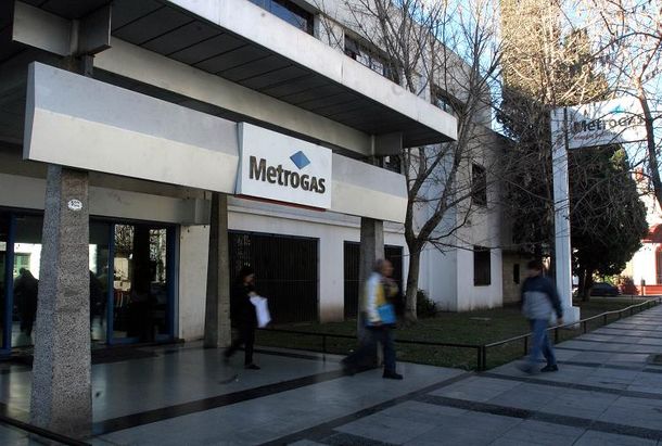 YPF asume el control de Metrogas