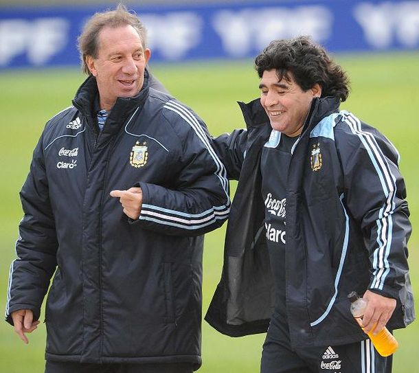Bilardo contraataca: Si me levanto torcido, voy a hablar
