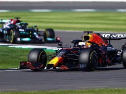 Verstappen le ganó a Hamilton en el primer Sprint de la historia