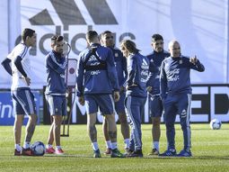 Sampaoli empieza a ultimar detalles de cara al gran objetivo Sampaoli empieza a ultimar detalles de cara al gran objetivo