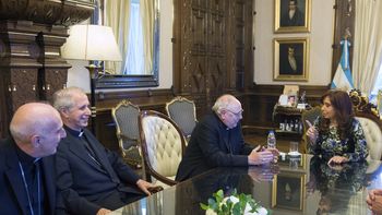 cristina kirchner recibio en casa de gobierno a la cupula de la iglesia cristina kirchner recibio en casa de gobierno a la cupula de la iglesia