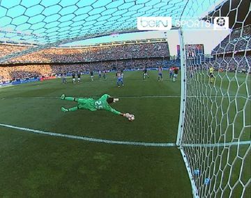 El francés Sirigu, protagonista de un hecho curioso
