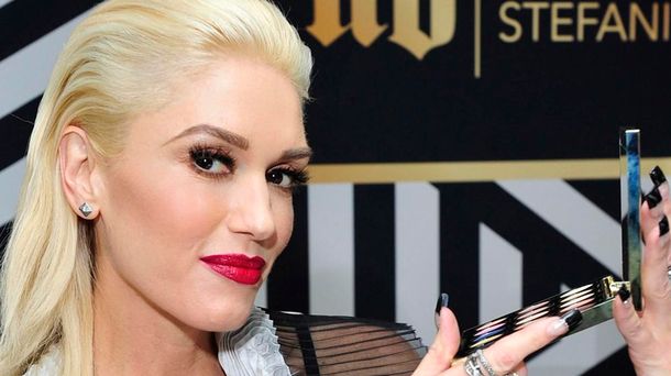 Gwen Stefani inventó un embarazo y la destrozaron en Instagram