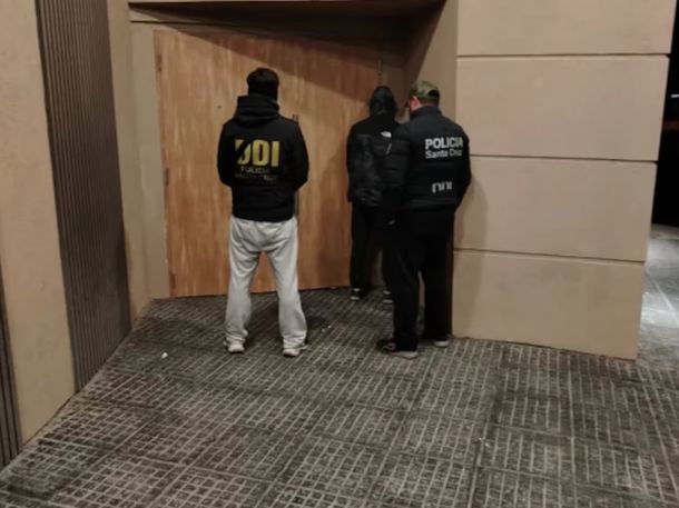 El acusado tras ser detenido El acusado tras ser detenido